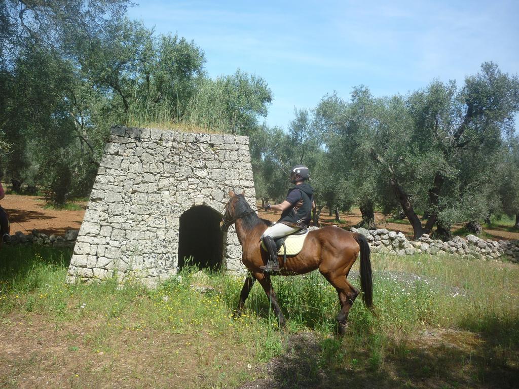 Masseria Li Campi Cavallino di Lecce Bagian luar foto