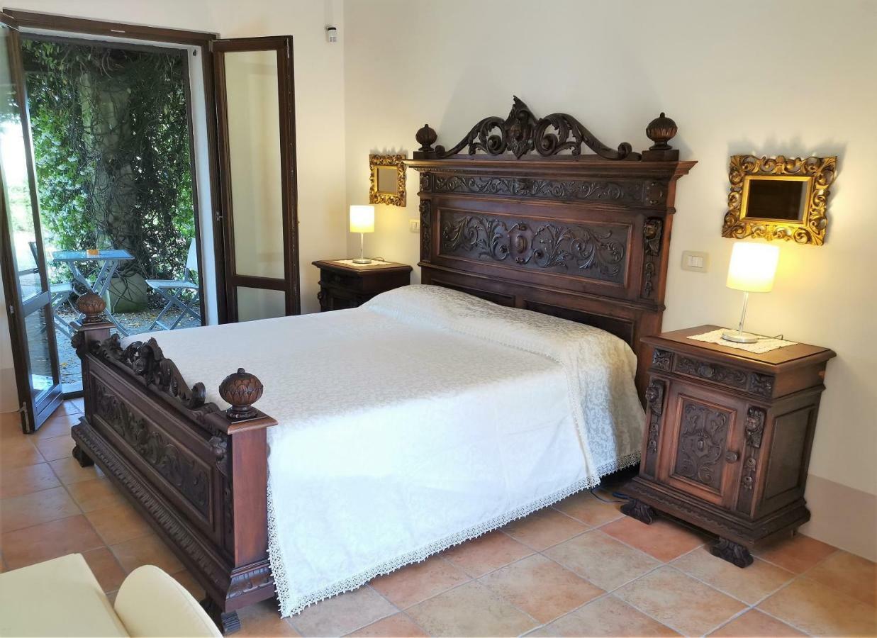 Masseria Li Campi Cavallino di Lecce Bagian luar foto